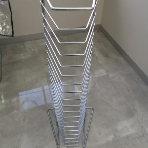 Sturdy Pizza Rack Stand